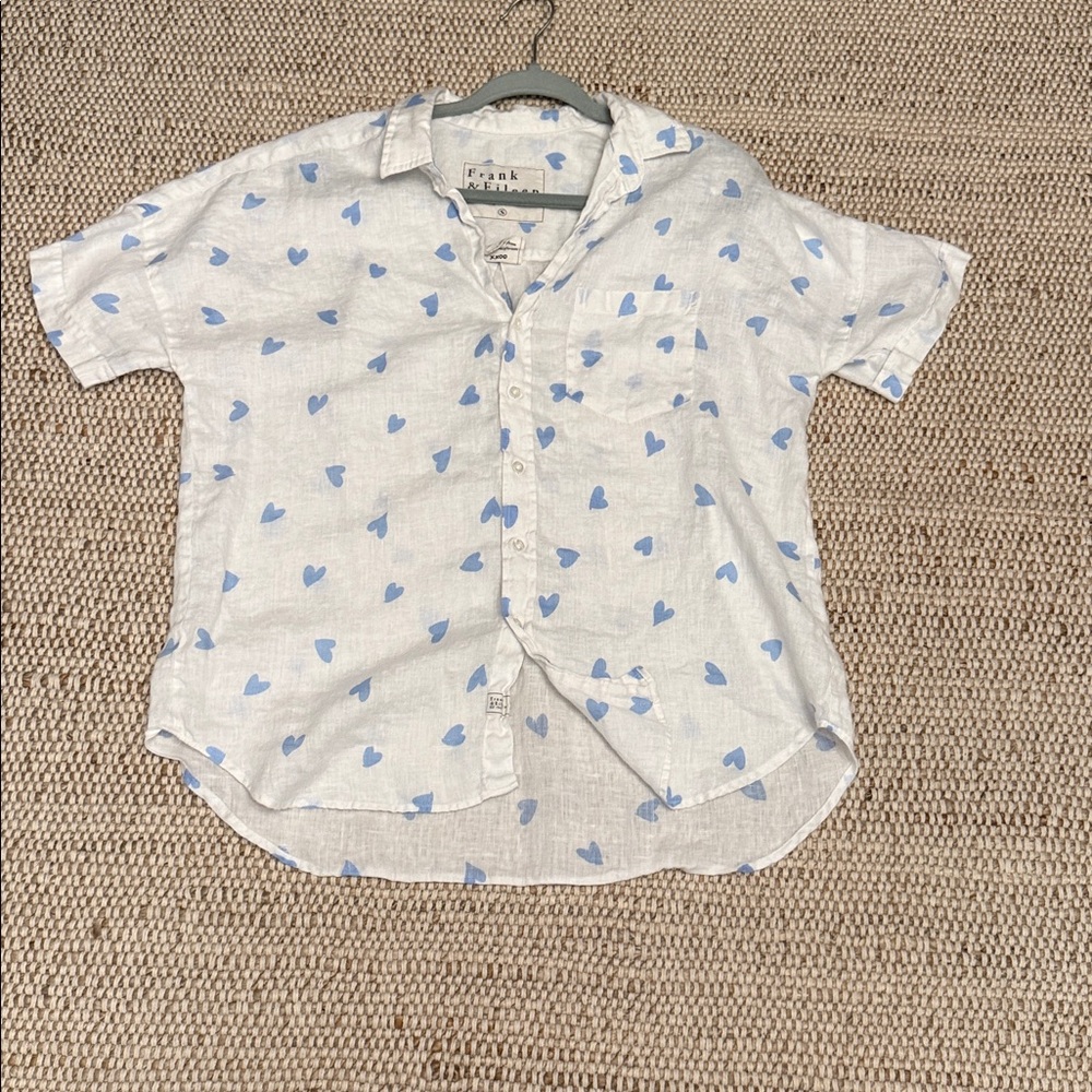 Frank and Eileen Button Down Linen Rose Top Size Small